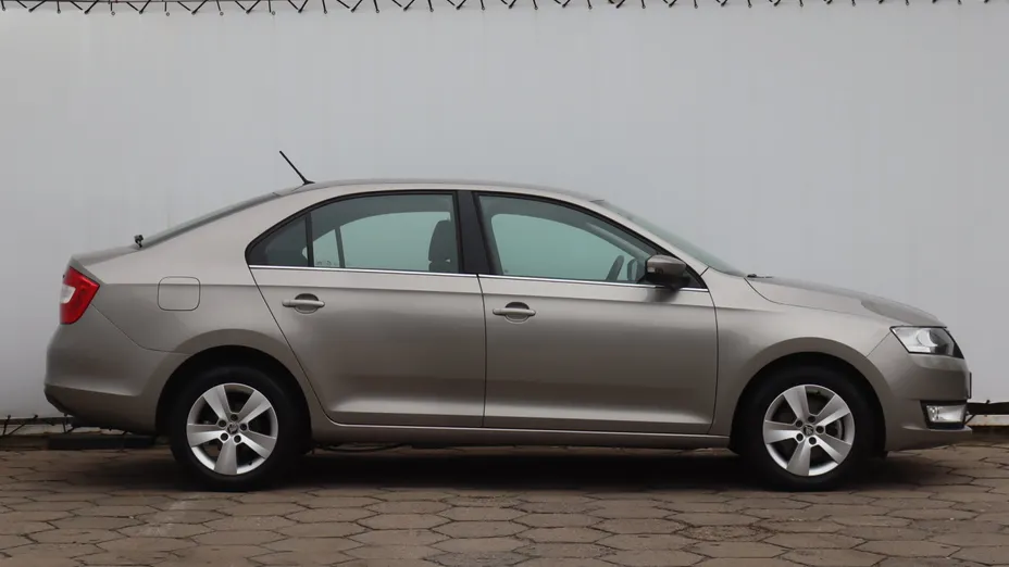 Skoda Rapid -