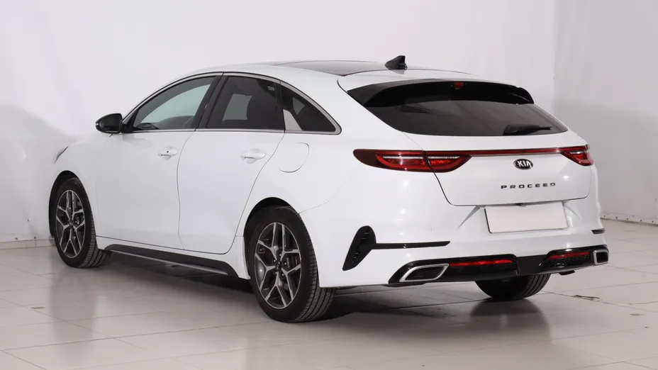 Kia ProCeed -