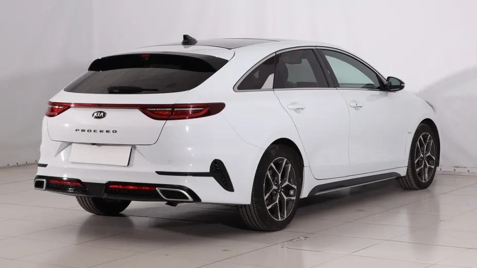 Kia ProCeed -