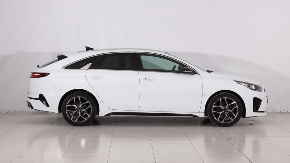 Kia ProCeed -