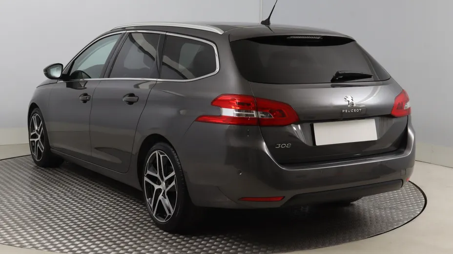 Peugeot 308 -