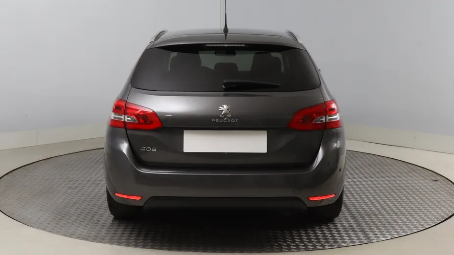 Peugeot 308 -