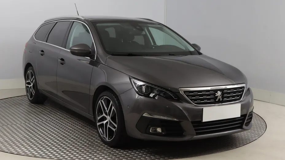 Peugeot 308 -
