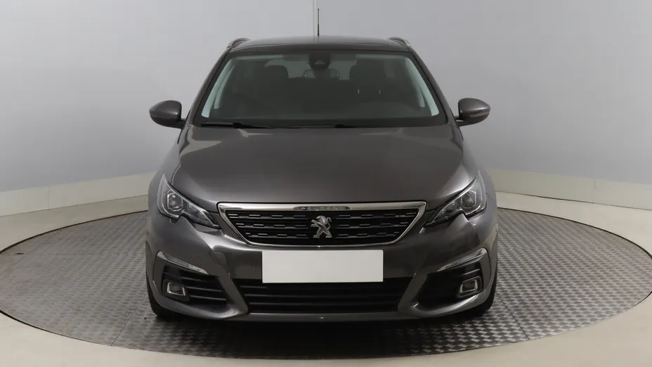 Peugeot 308 -