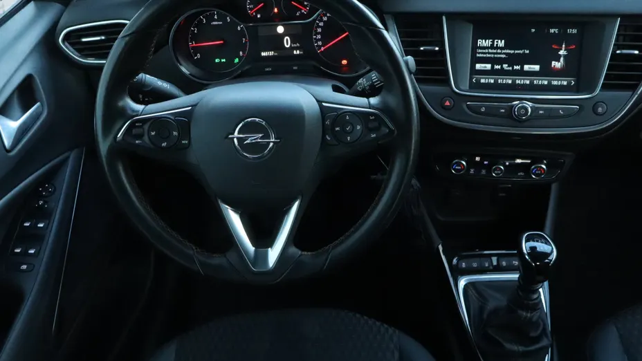 Opel Crossland -