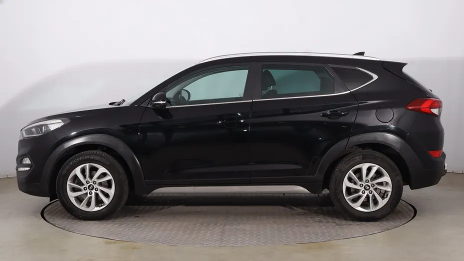 Hyundai Tucson -