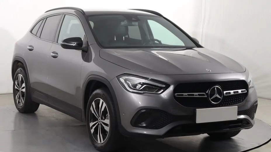 Mercedes GLA -