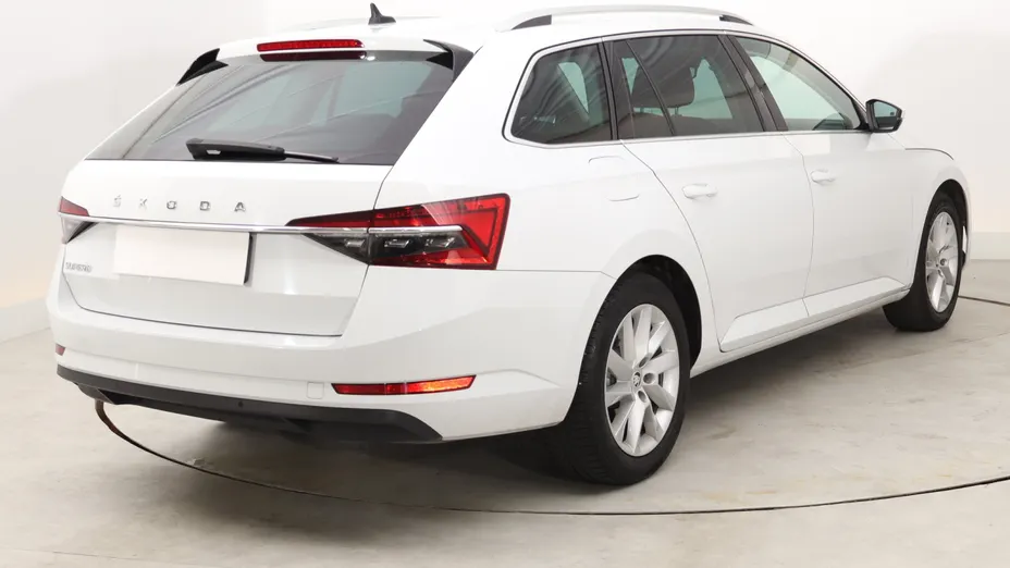 Skoda Superb -
