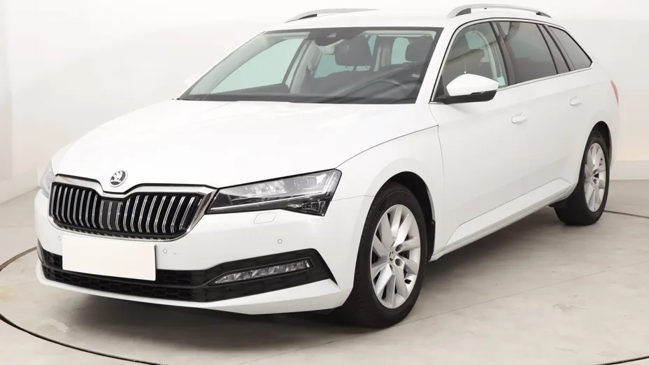 Skoda Superb -