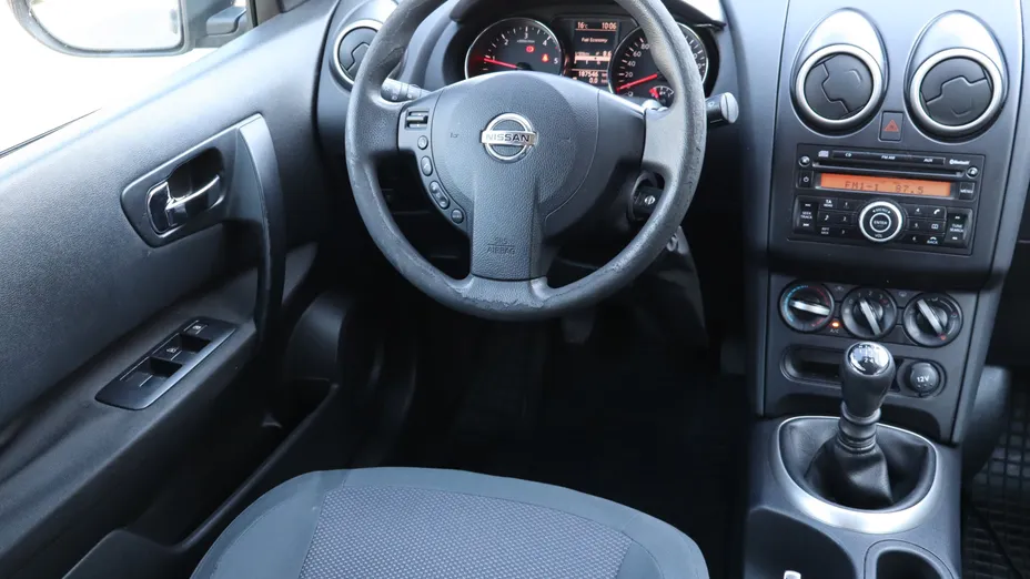 Nissan Qashqai -