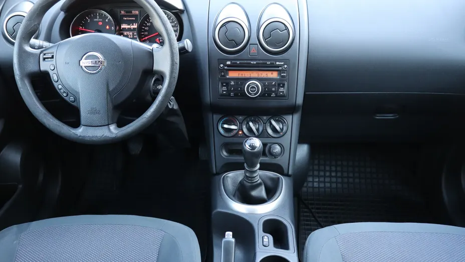 Nissan Qashqai -