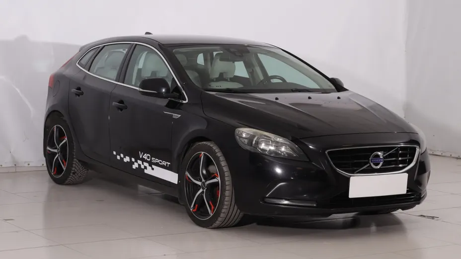 Volvo V40 -