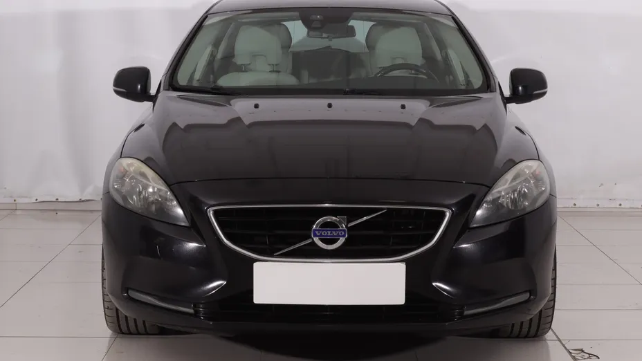 Volvo V40 -