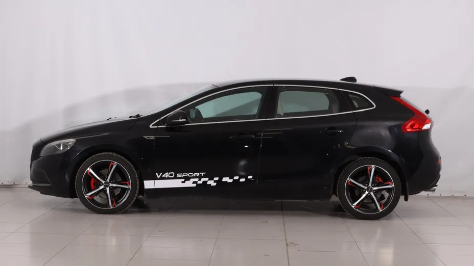 Volvo V40 -