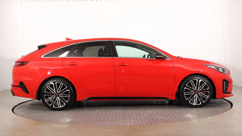 Kia ProCeed -
