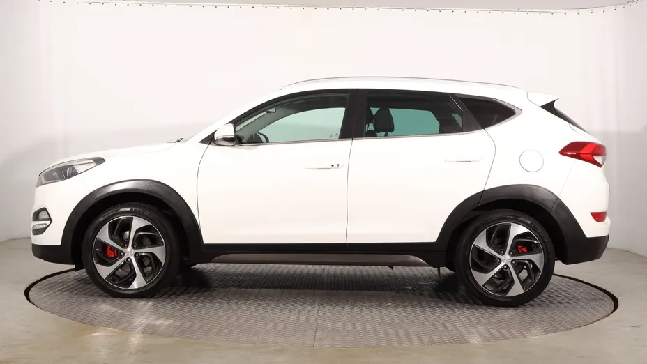 Hyundai Tucson -