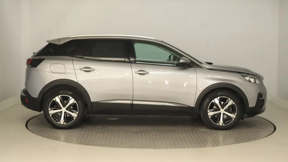 Peugeot 3008 -