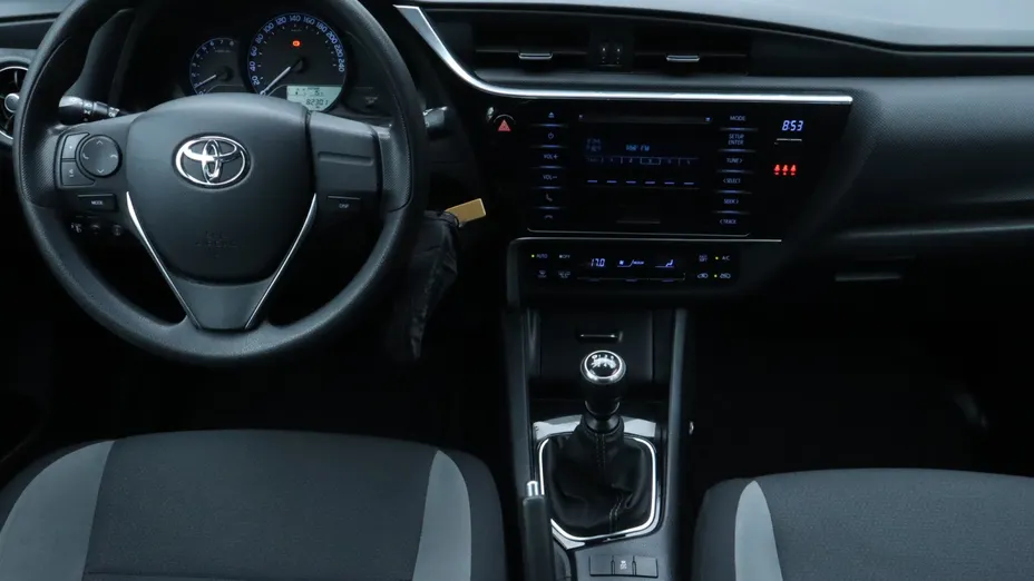 Toyota Auris -
