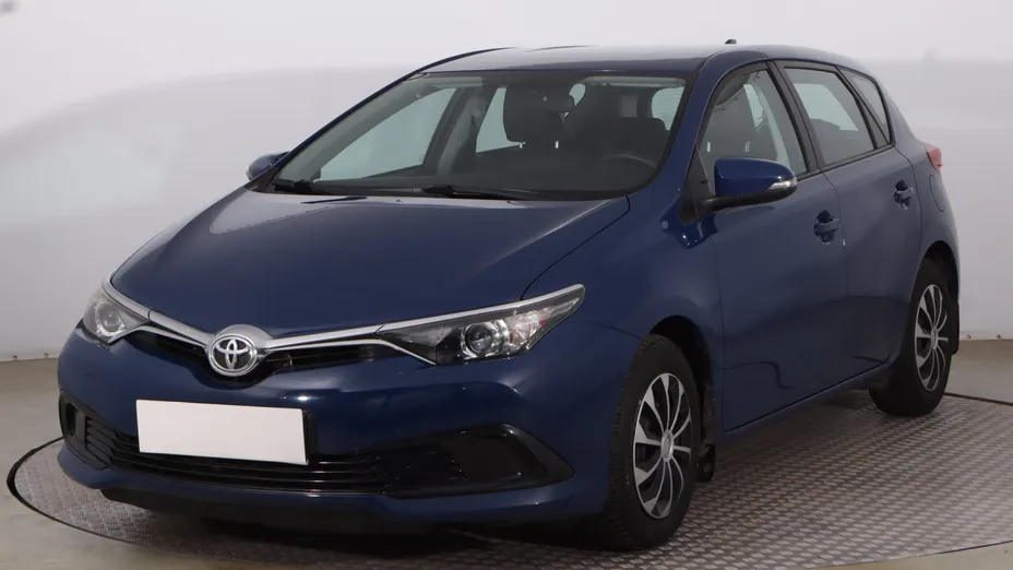 Toyota Auris -