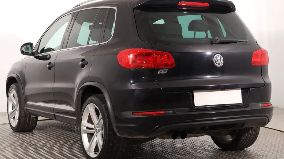VW Tiguan -