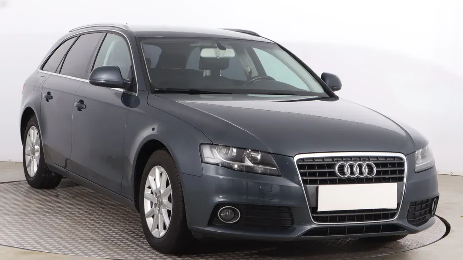 Audi A4 -
