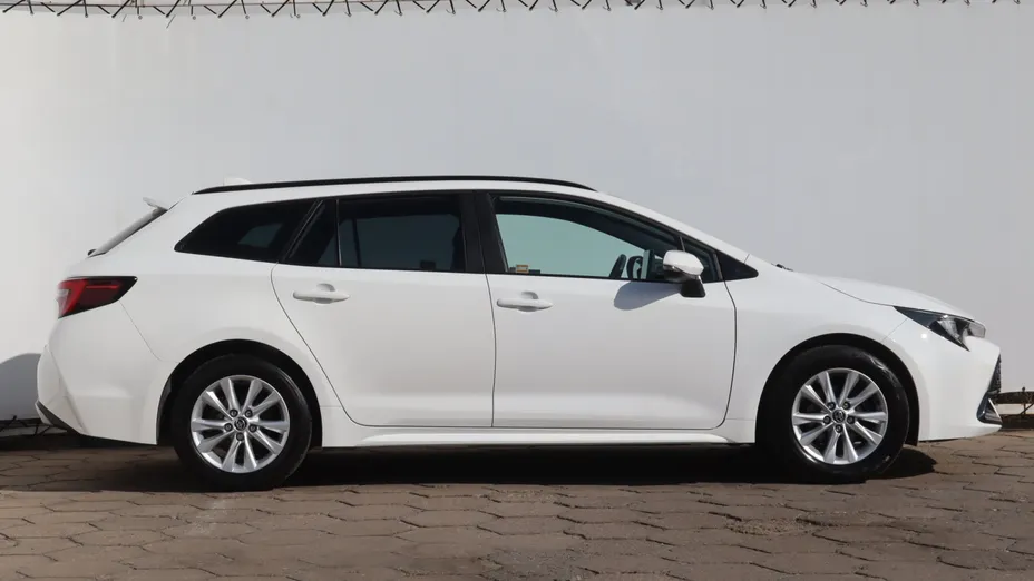 Toyota Corolla -