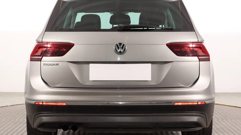 VW Tiguan -
