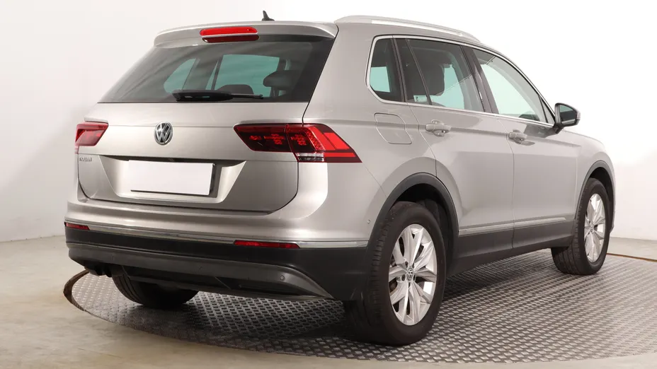 VW Tiguan -