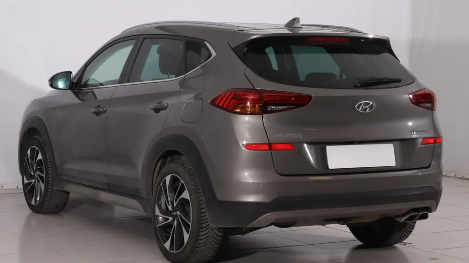 Hyundai Tucson -