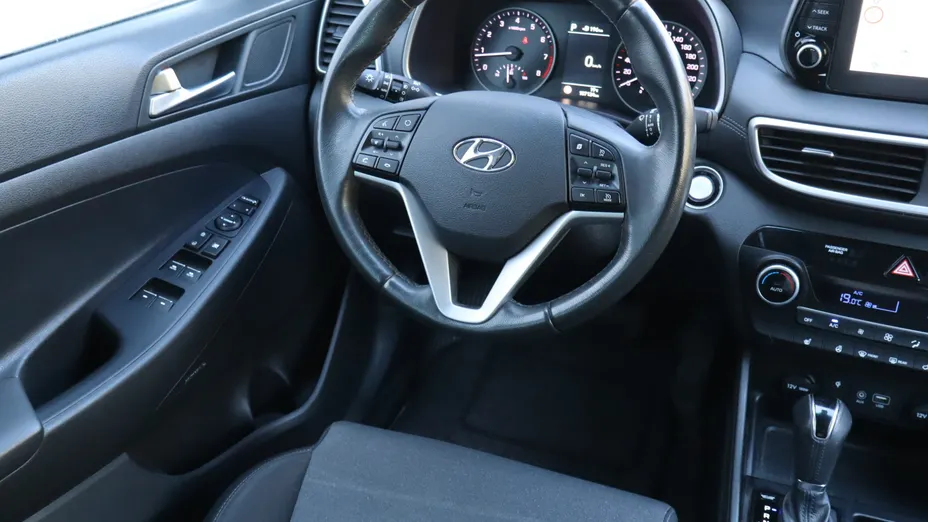 Hyundai Tucson -