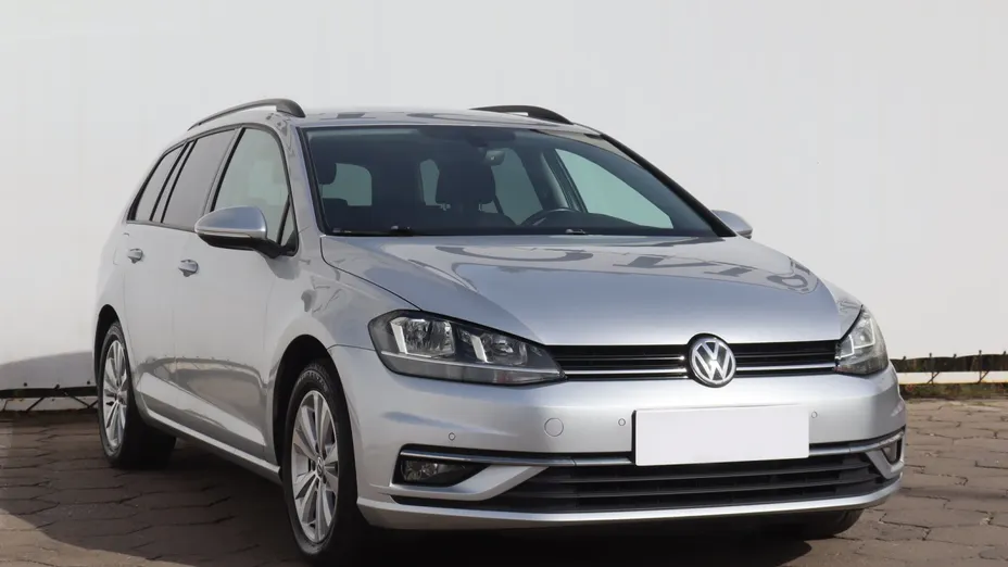 VW Golf -