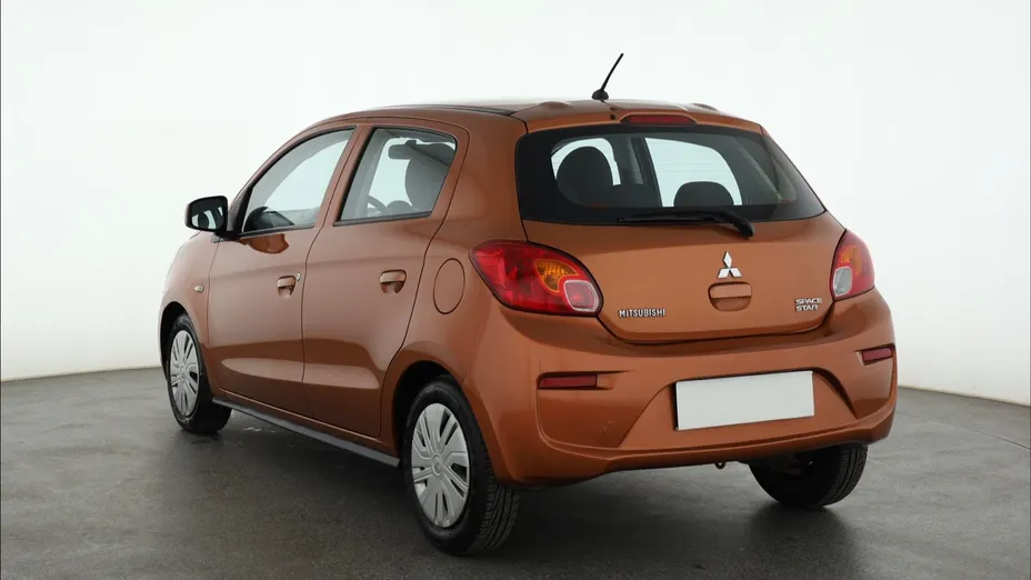 Mitsubishi Space Star -