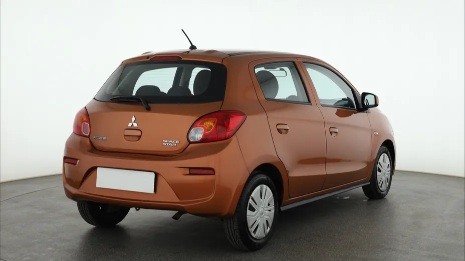 Mitsubishi Space Star -
