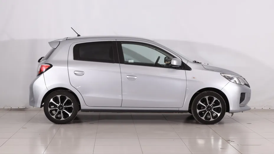 Mitsubishi Space Star -