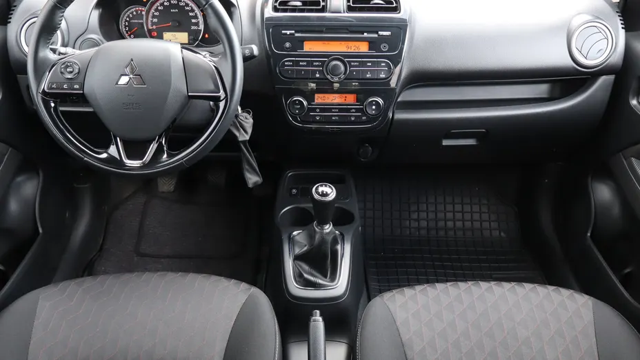 Mitsubishi Space Star -