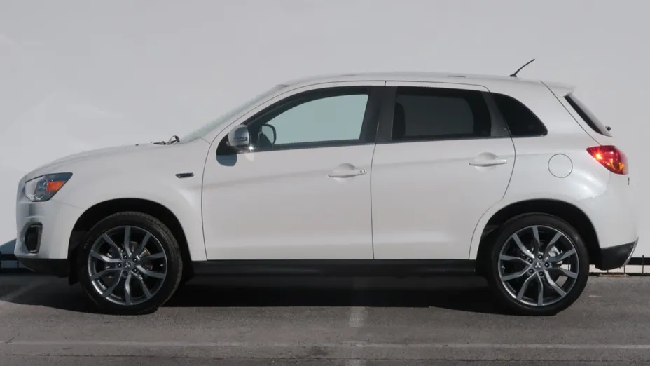 Mitsubishi ASX -