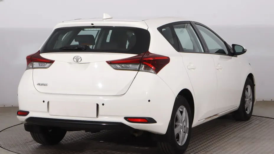 Toyota Auris -