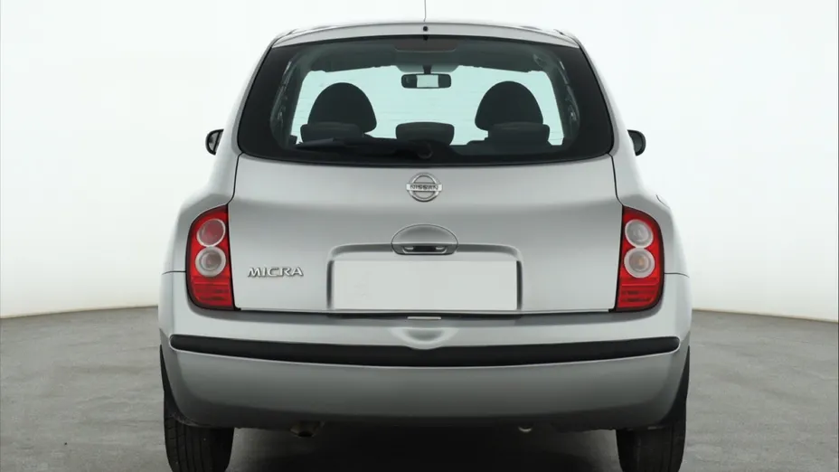 Nissan Micra -