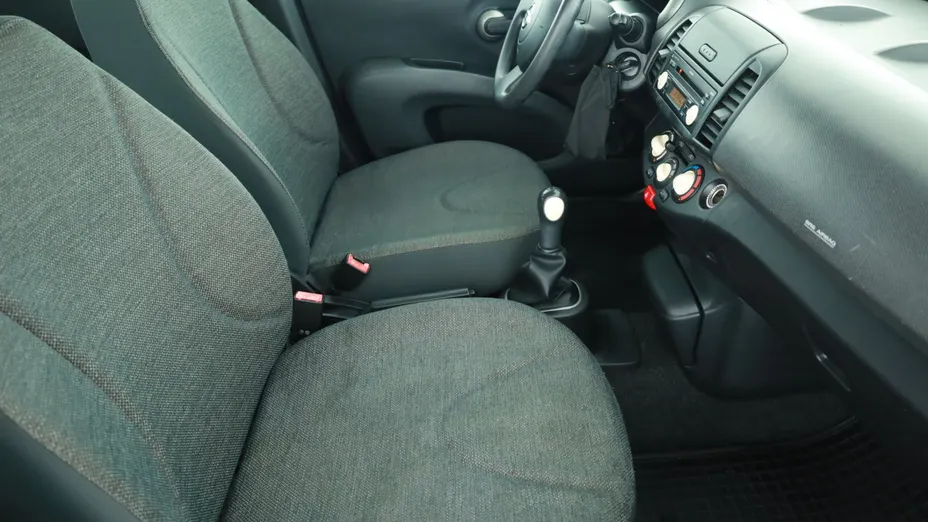 Nissan Micra -