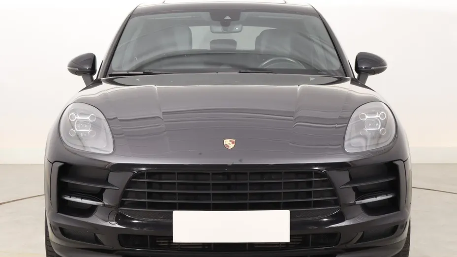 Porsche Macan -