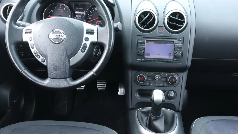 Nissan Qashqai -