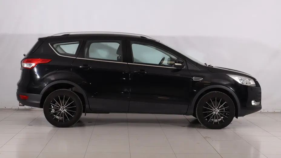 Ford Kuga -