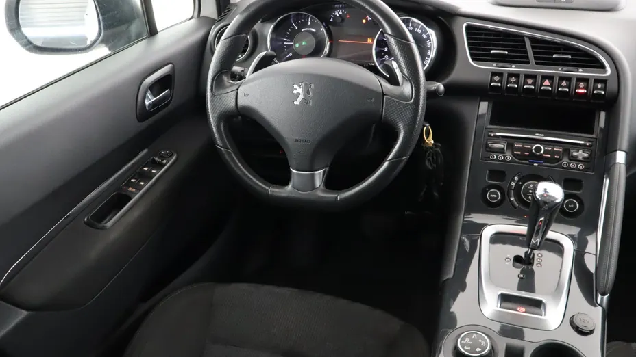 Peugeot 3008 -
