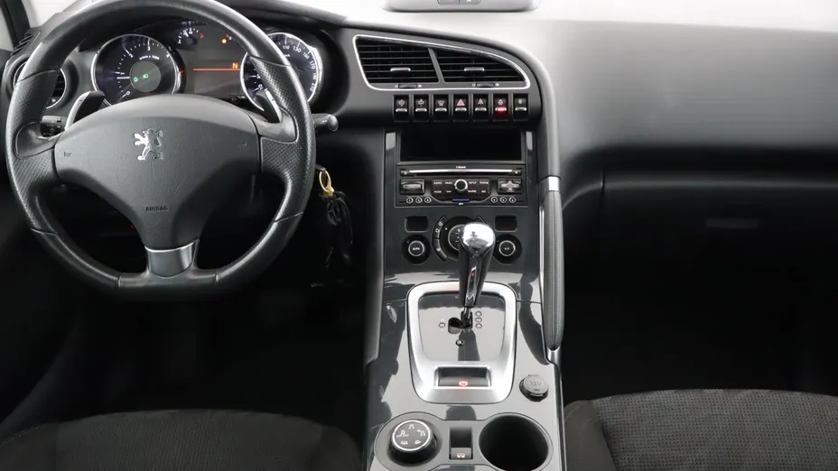 Peugeot 3008 -
