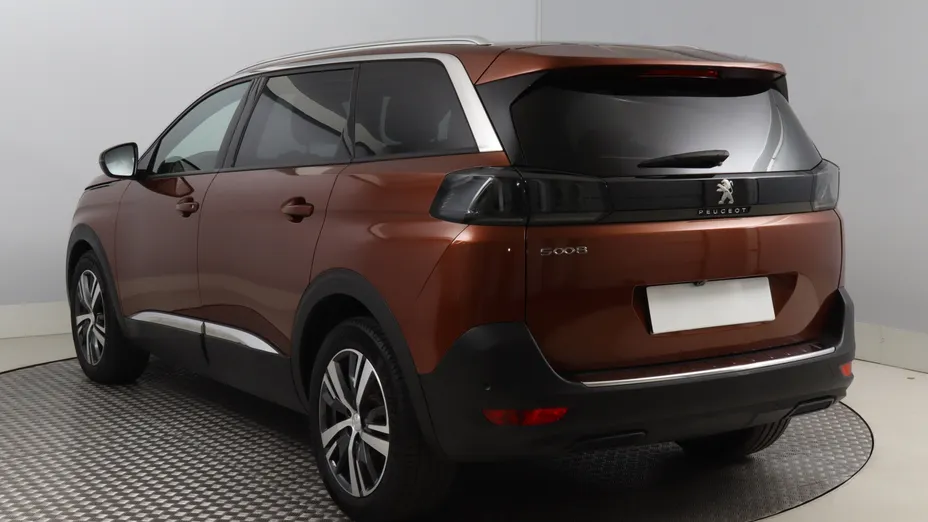 Peugeot 5008 -