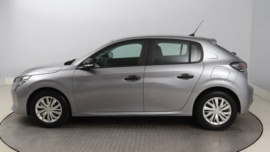 Peugeot 208 -
