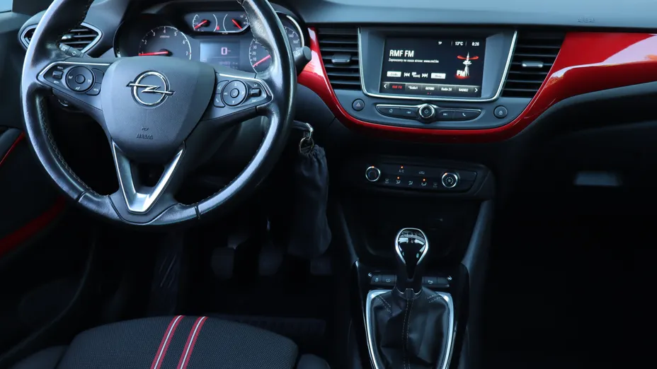 Opel Crossland -