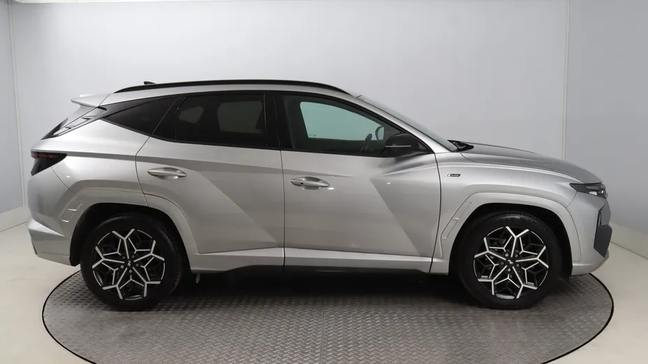Hyundai Tucson -