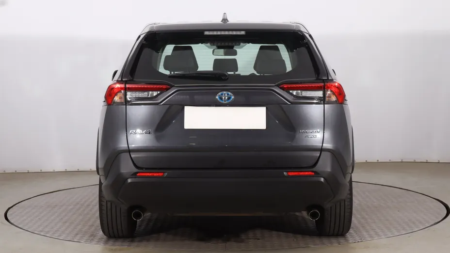 Toyota RAV4 -