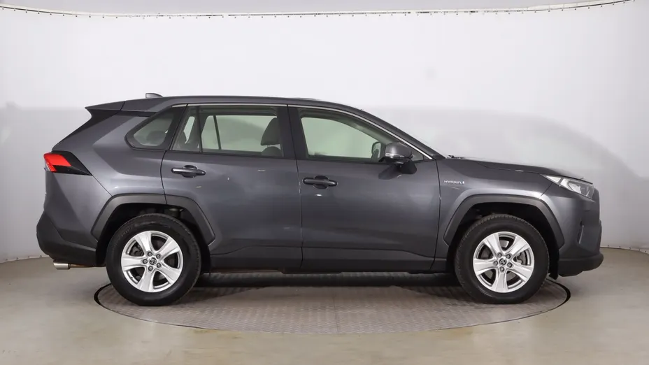 Toyota RAV4 -